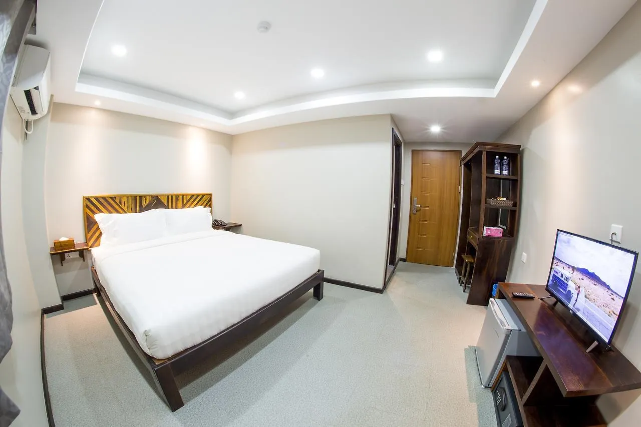Tristar Hotel Yangon