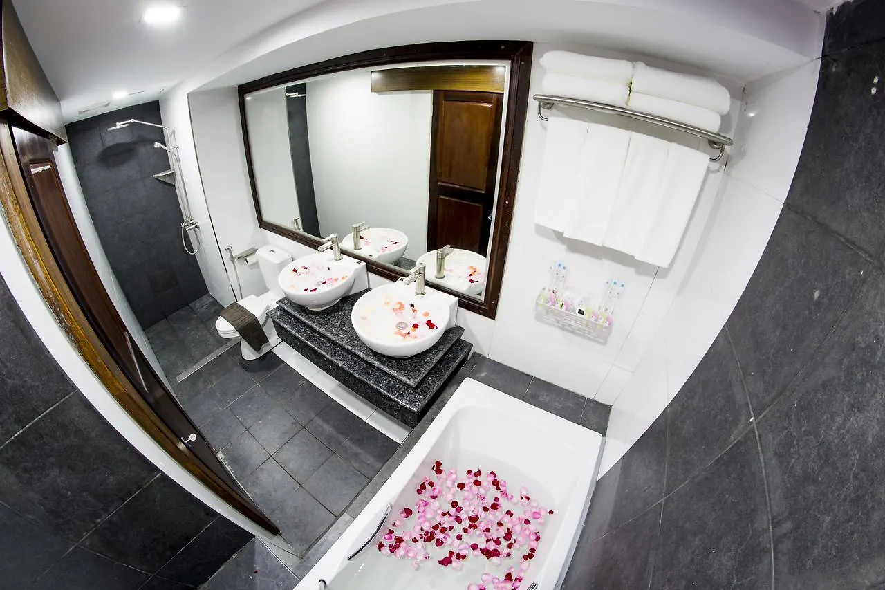Tristar Hotel Yangon