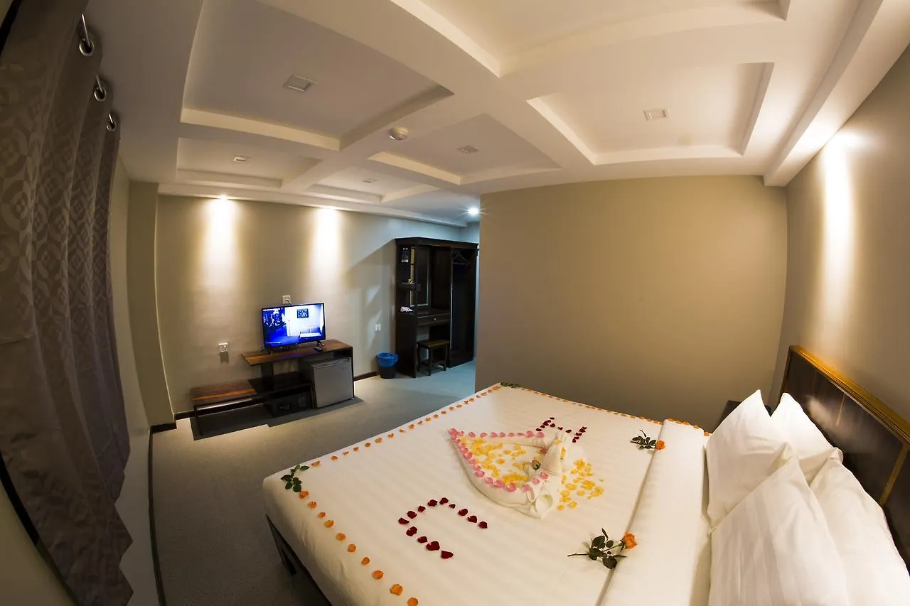 Tristar Hotel Yangon