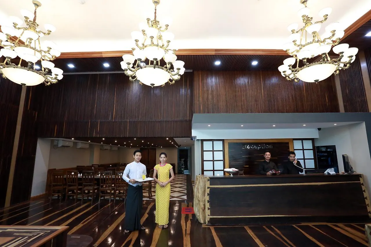 Tristar Hotel Yangon